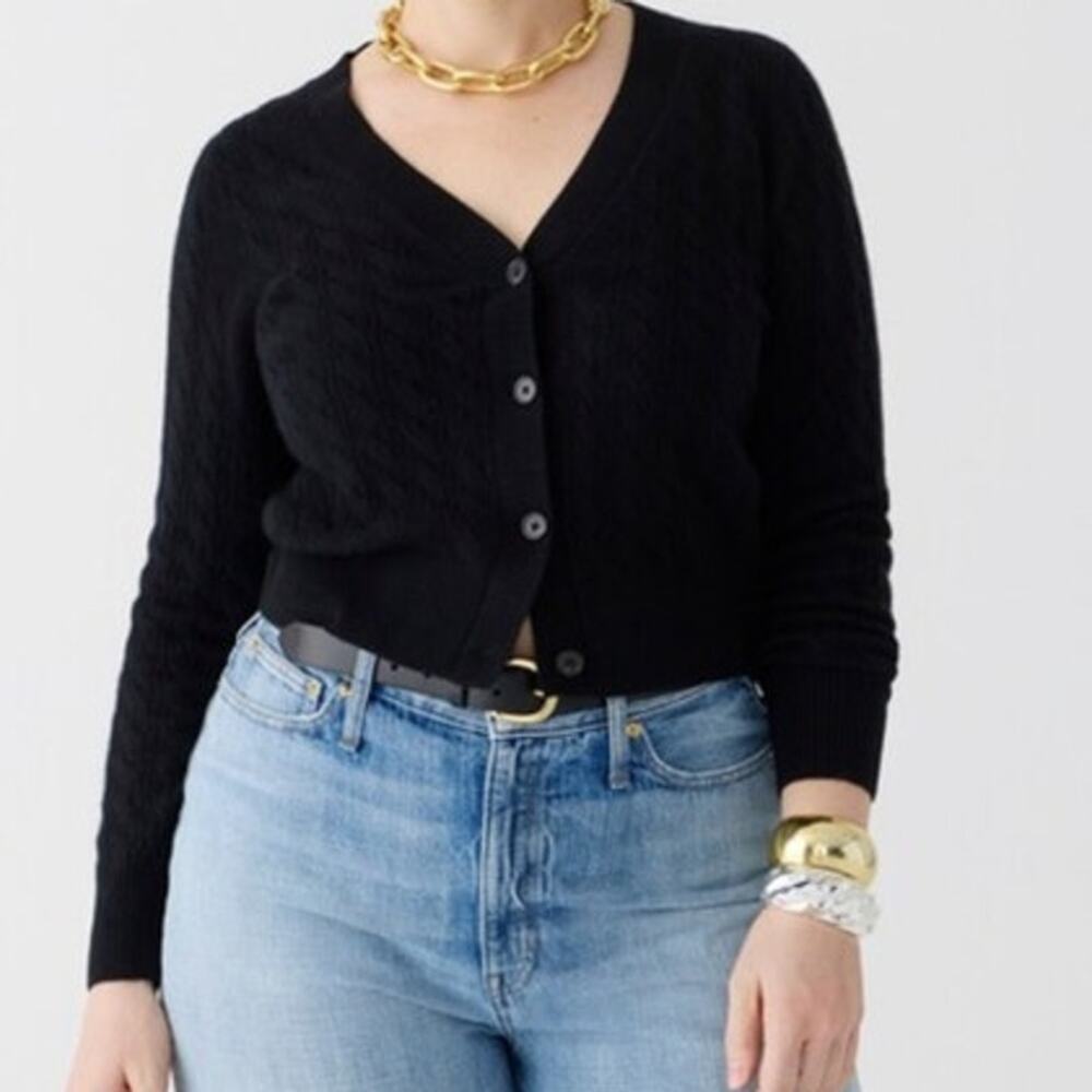 J.Crew Cashmere Shrunken Cableknit VNeck Cardigan Sweater Size XS, tag removed